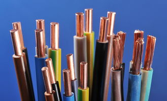 首艘国产航母铺设管道电缆 光纤电缆助力新型战力建设