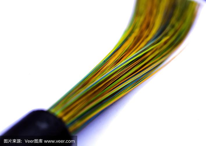 光纤电缆